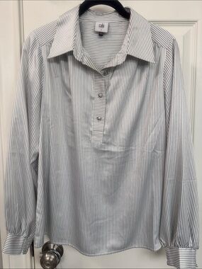 CAbi Women’s White and Gray Pinstripe Dress Shirt